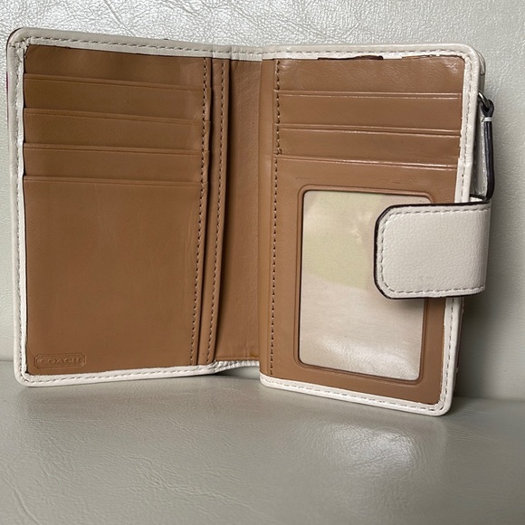 Coach fabric and leather small wallet - Picture 4 of 4